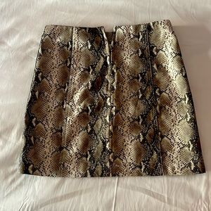 Snake Pattern Skirt